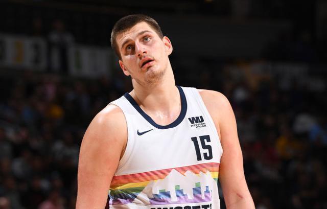 更在防守端 更在防守端